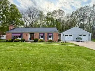 232 Hawthorne Road, Marshall, MI 49068