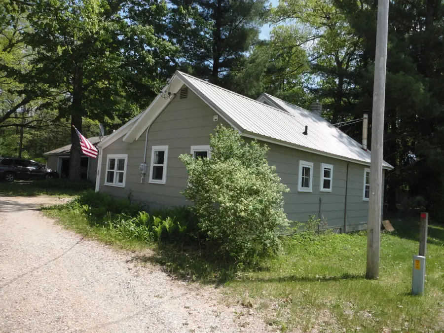 17111 Gene Street, Wellston, MI 49689 - #2
