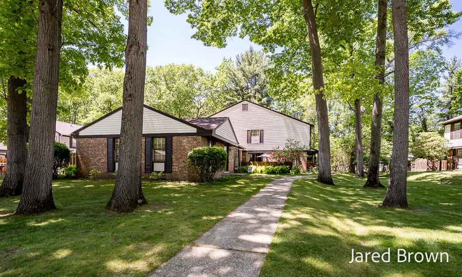 3647 Brentwood Street, Norton Shores, MI 49441 - #3