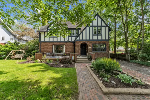 1322 Granger Avenue, Ann Arbor, MI 48104
