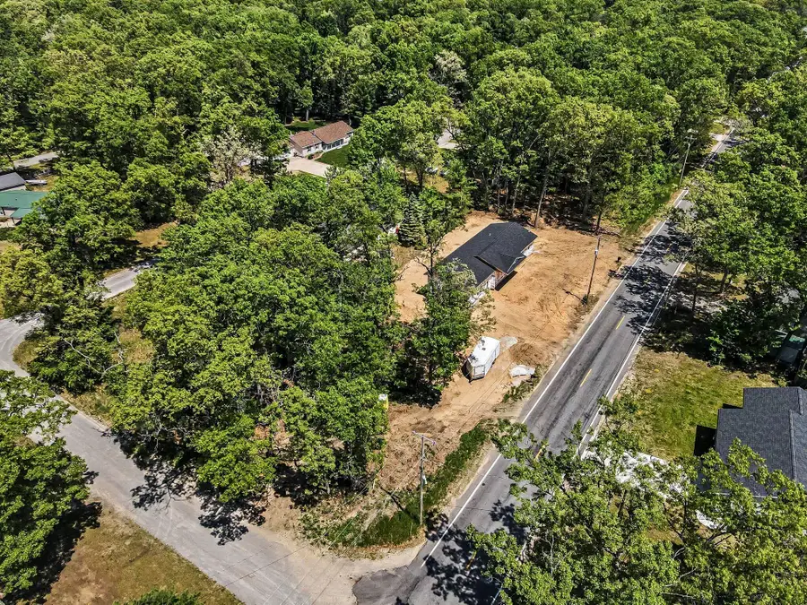 480 W Kenwood Street, Twin Lake, MI 49457 - #2