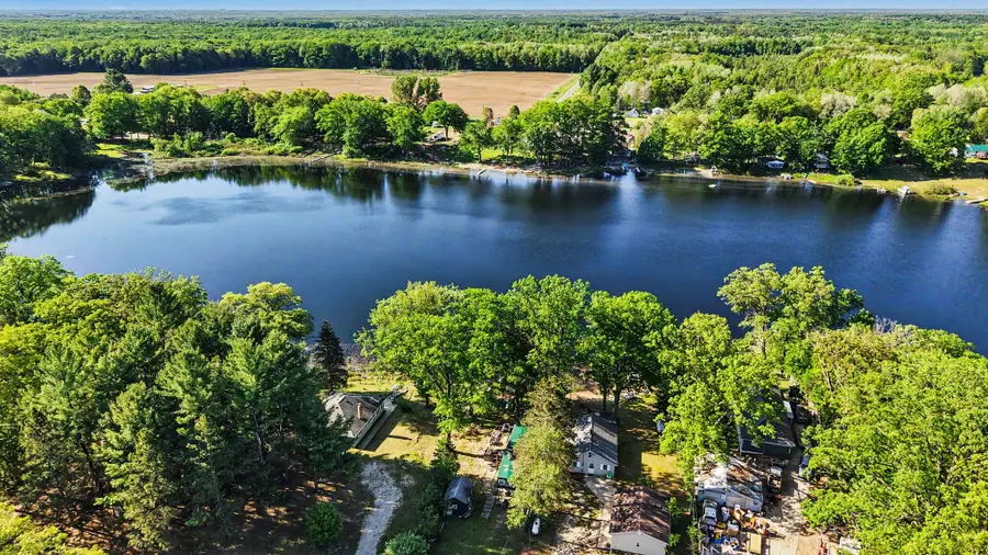 5207 E High Tower Lake Road, Hesperia, MI 49421 - #2