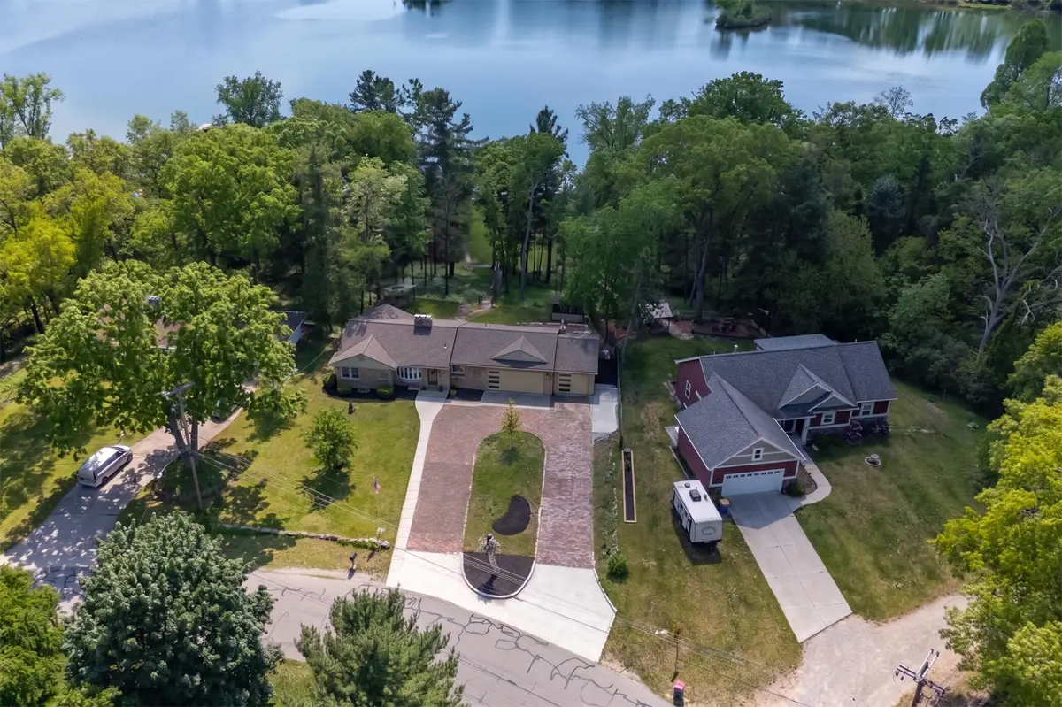 3311 Dorais Drive Ne, Grand Rapids, MI 49525 - #1