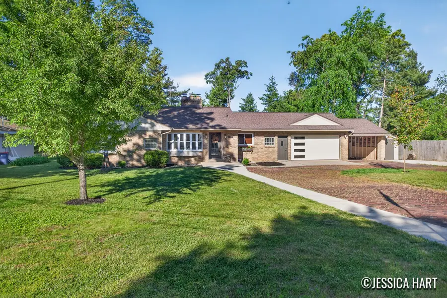 3311 Dorais Drive Ne, Grand Rapids, MI 49525 - #3