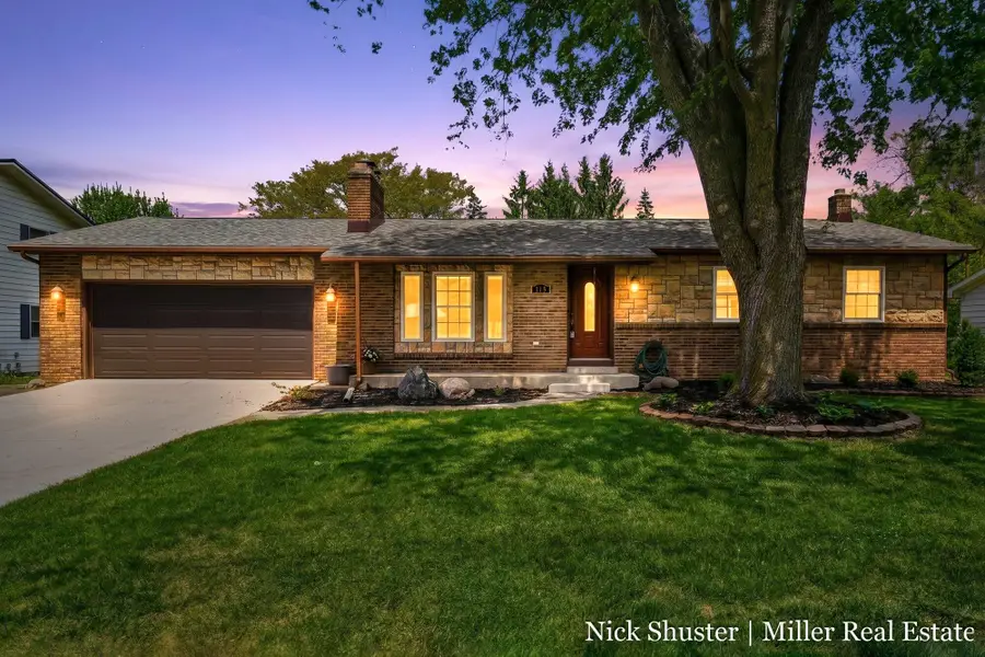 115 W North Street, Hastings, MI 49058 - #2