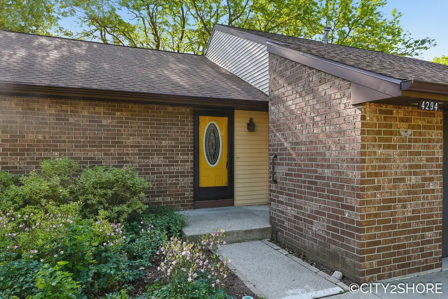 4294 Indian Spring Drive Sw, Grandville, MI 49418 - #2