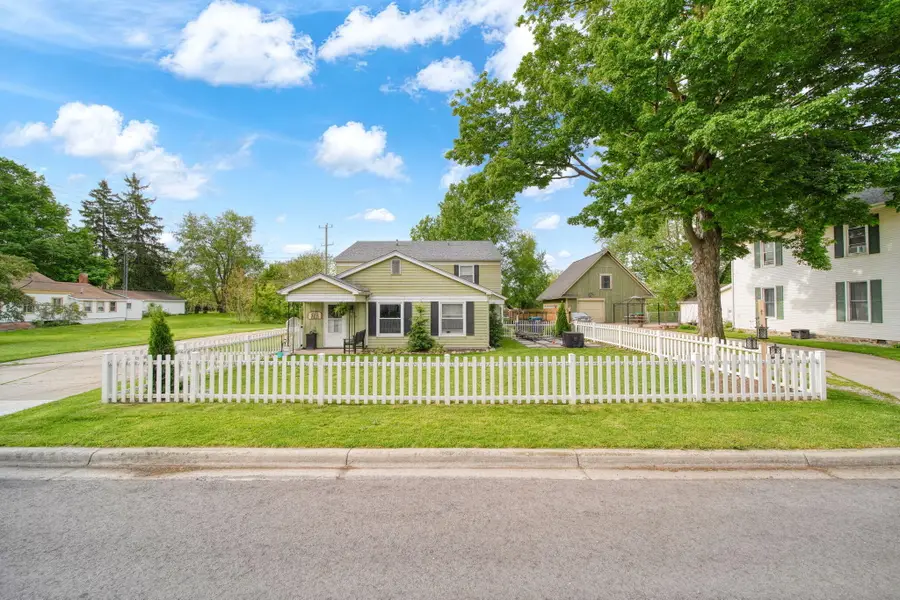 317 Clark Street #A, Clinton, MI 49236 - #2