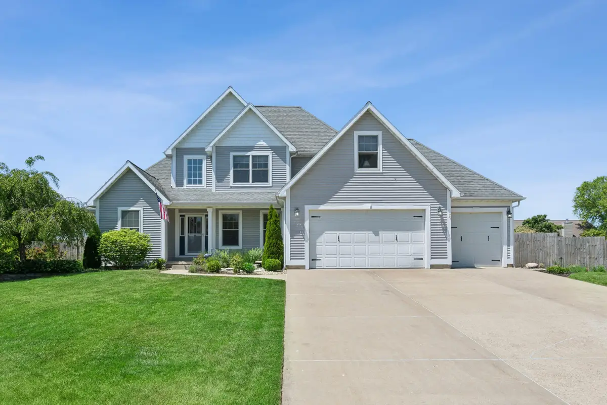 4178 S Royal Curve, Saint Joseph, MI 49085 - #1