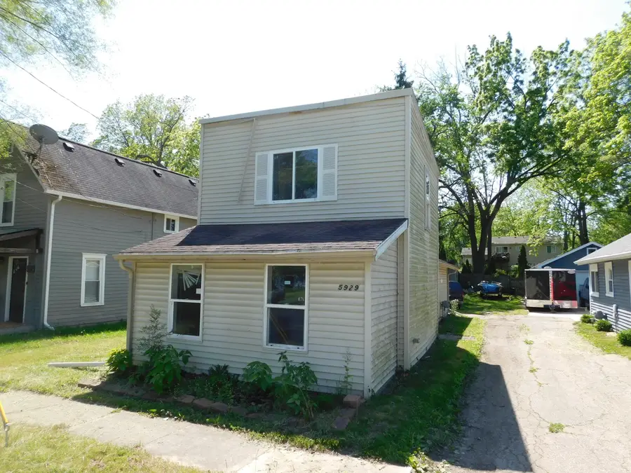5929 Potter Street, Haslett, MI 48840 - #2