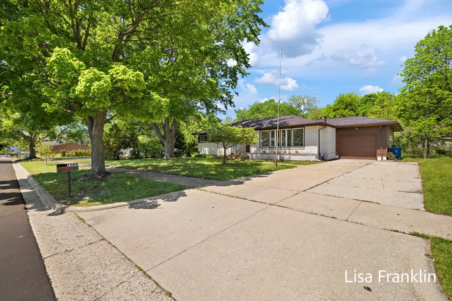 1007 Orchard Avenue, Grand Haven, MI 49417 - #2