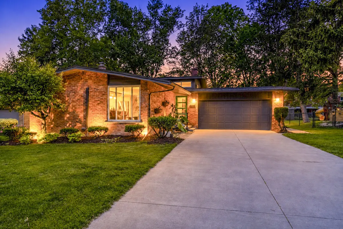 2740 Manchester Road, Ann Arbor, MI 48104 - #1