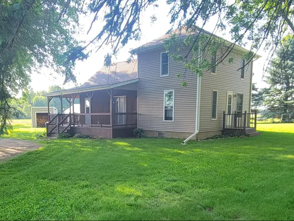 15702 S 29th Street, Vicksburg, MI 49097