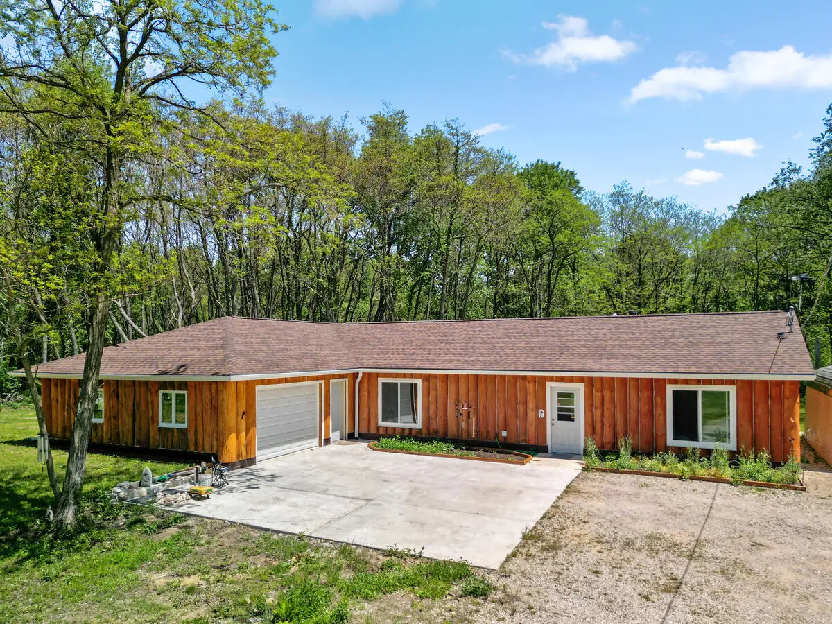 2538 S Van Wagoner Avenue, Hesperia, MI 49421 - #1