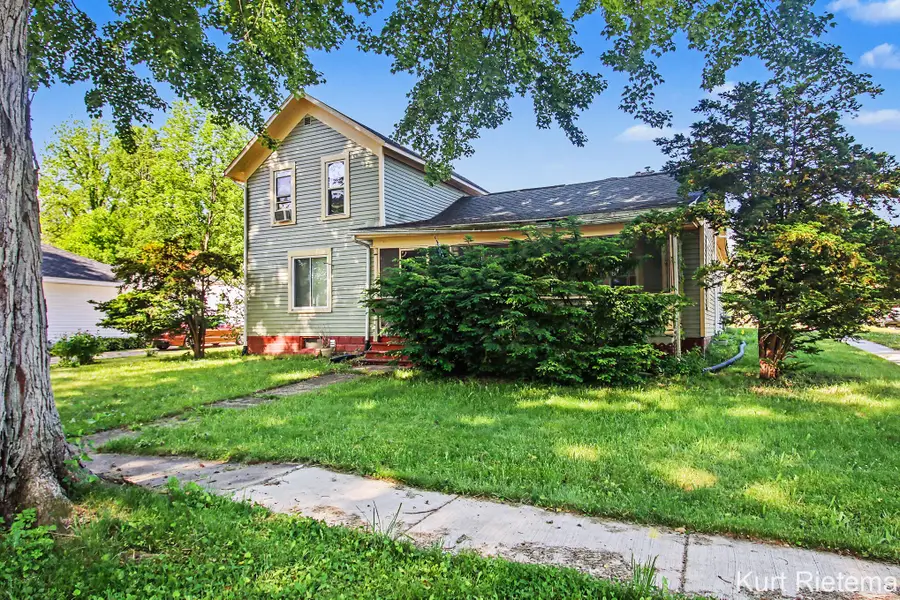 220 Hamilton Avenue, Bangor, MI 49013 - #3