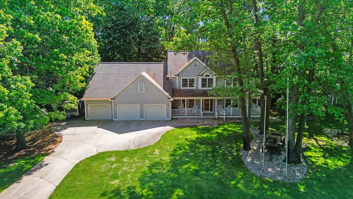 13784 Hofma Drive, Grand Haven, MI 49417 - #1