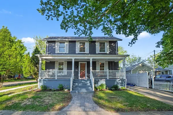 416 Center Street, South Haven, MI 49090