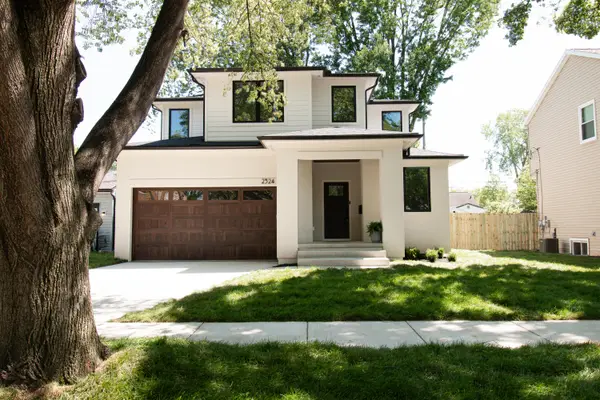 2324 Dallas Avenue, Royal Oak, MI 48067