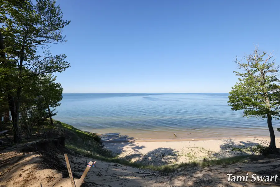 3383 Winnetaska Road, Norton Shores, MI 49441 - #2