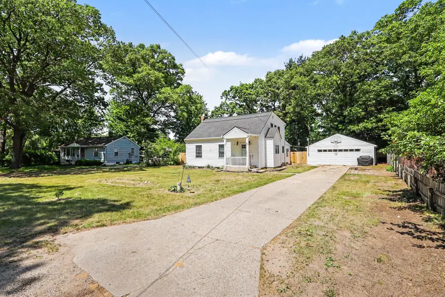 5324 Bryn Mawr Place, Muskegon, MI 49442 - #3