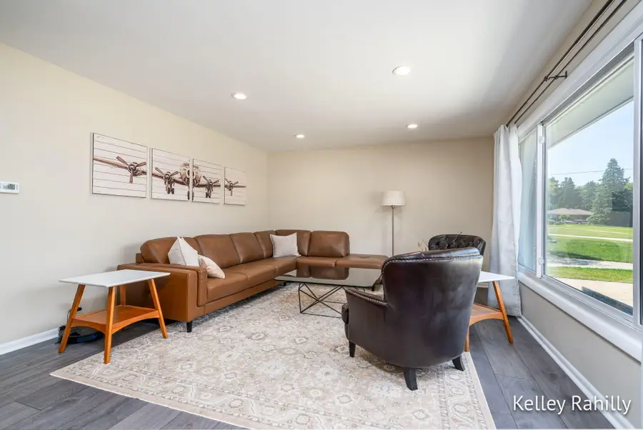 1716 Millbank Street Se, Grand Rapids, MI 49508 - #2
