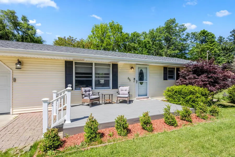 65 W Hallett Street, Hillsdale, MI 49242 - #2