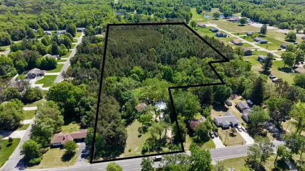 4404 S Sheridan Drive, Muskegon, MI 49444