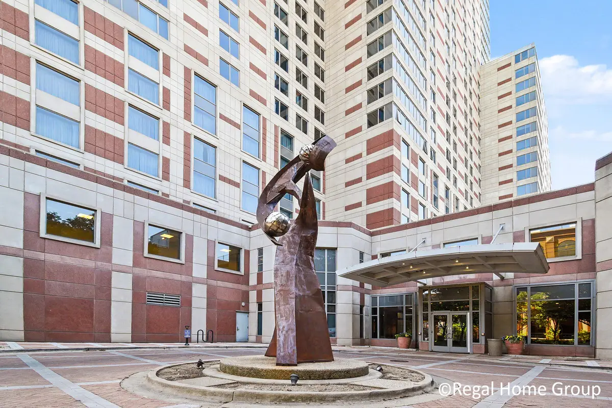 28 Campau Circle Nw #2803, Grand Rapids, MI 49503 - #1