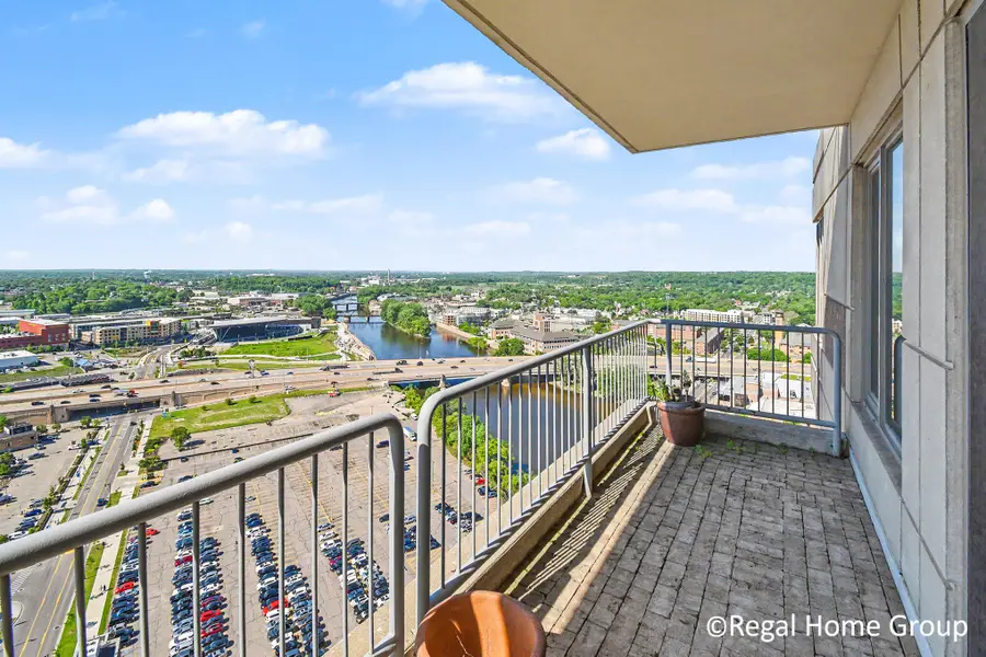 28 Campau Circle Nw #2803, Grand Rapids, MI 49503 - #3