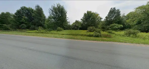 41955 W Red Arrow Highway, Paw Paw, MI 49079