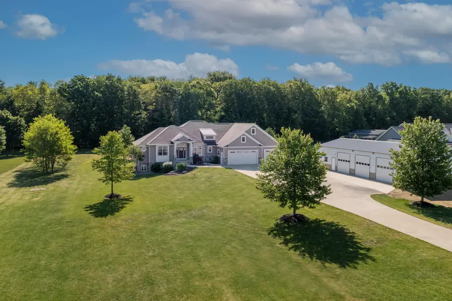 9644 Meadow Valley, Caledonia, MI 49316 - #2