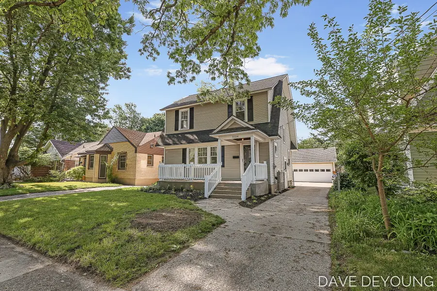 1134 Hoyt Street Se, Grand Rapids, MI 49507 - #3