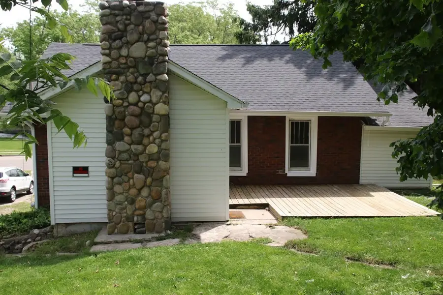 209 Spring Street, Three Rivers, MI 49093 - #2