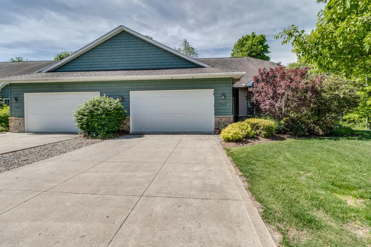 7024 Green Ridge Boulevard, Battle Creek, MI 49017 - #1