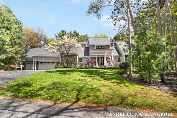 2003 W Lakewood Boulevard, Holland, MI 49424