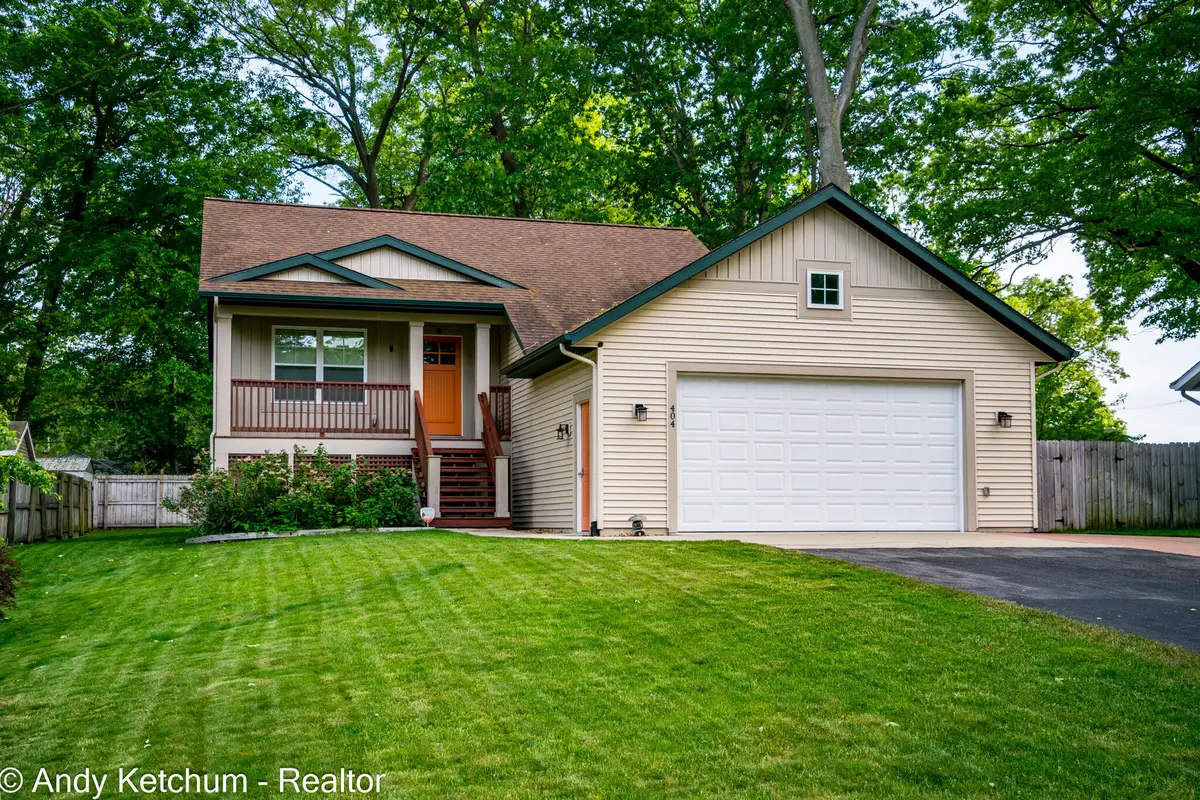 404 3rd Avenue, Holland, MI 49424 - #1