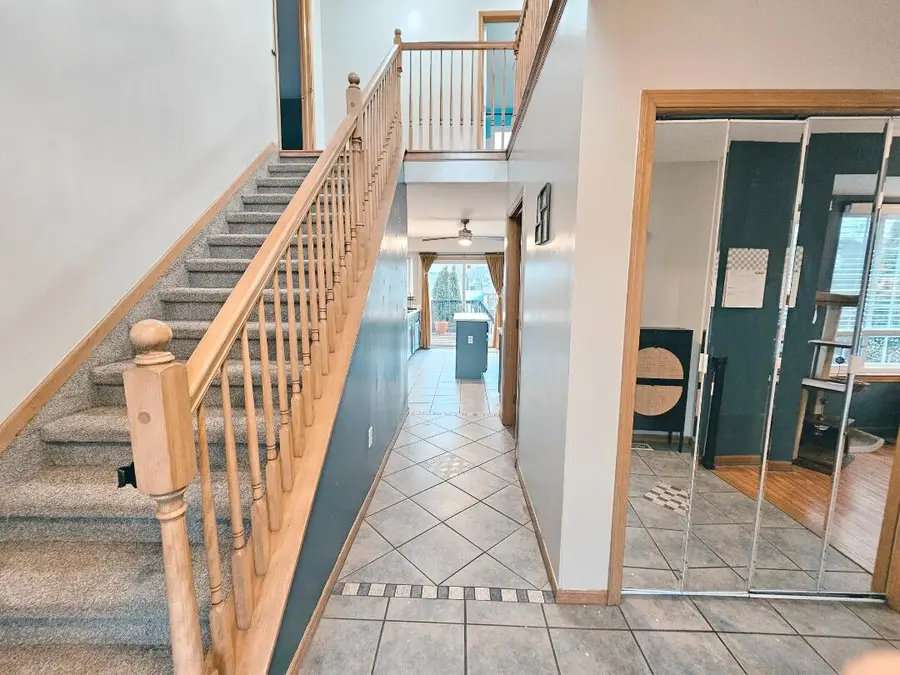 24279 Emily Drive, Trenton, MI 48183 - #2