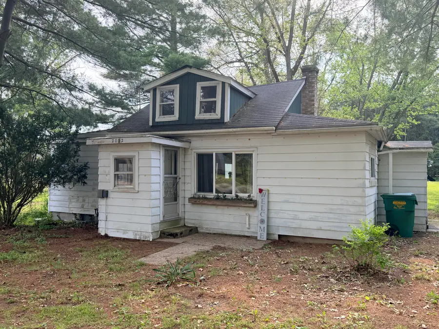 2032 S 17th Street, Niles, MI 49120 - #2