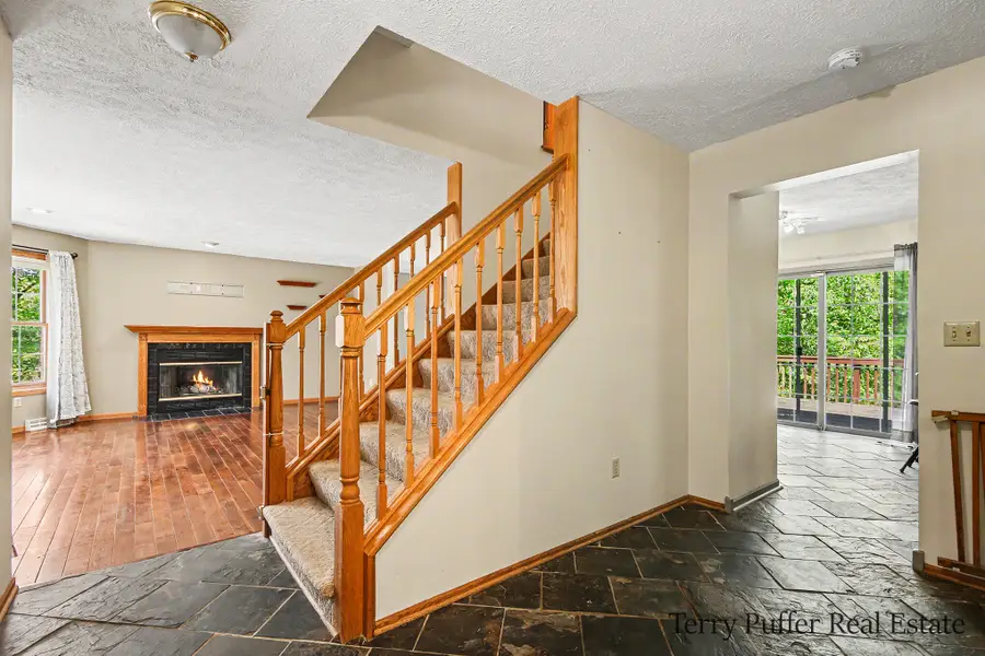 12080 Pine Cone Drive Ne, Rockford, MI 49341 - #3