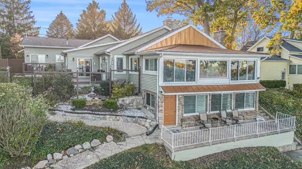 33766 Forest Beach Drive, Eau Claire, MI 49111