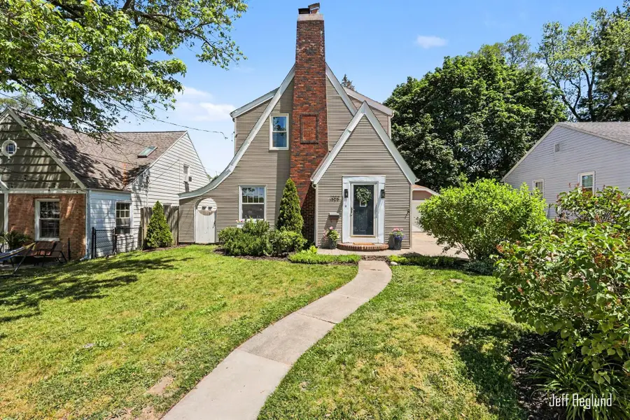 1808 Rossman Avenue Se, Grand Rapids, MI 49507 - #2