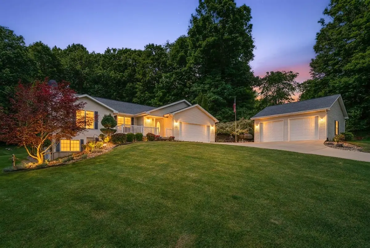 2138 Fox Mountain Drive, Otsego, MI 49078 - #1