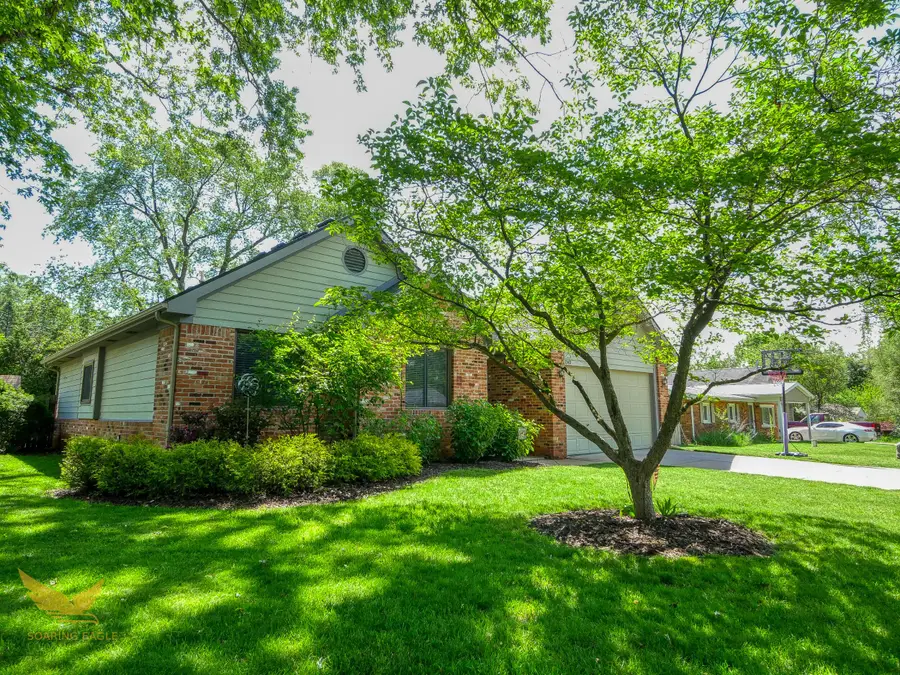 1583 Weymouth Street, West Bloomfield, MI 48324 - #3