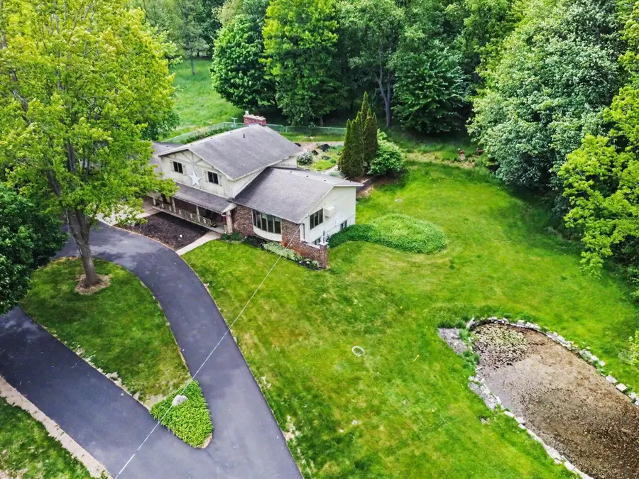 5269 Kenowa Avenue Sw, Grandville, MI 49418 - #2