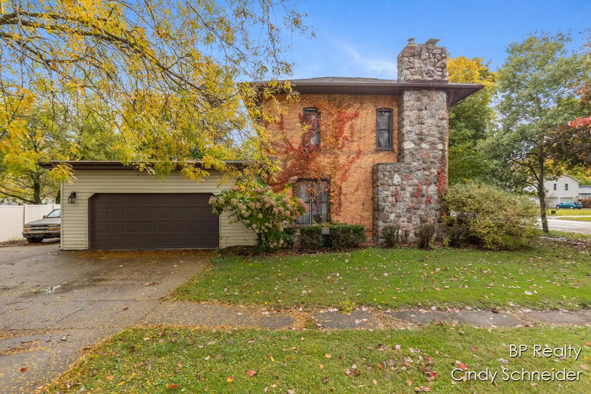 282 N Centre Street, Marcellus, MI 49067 - #1