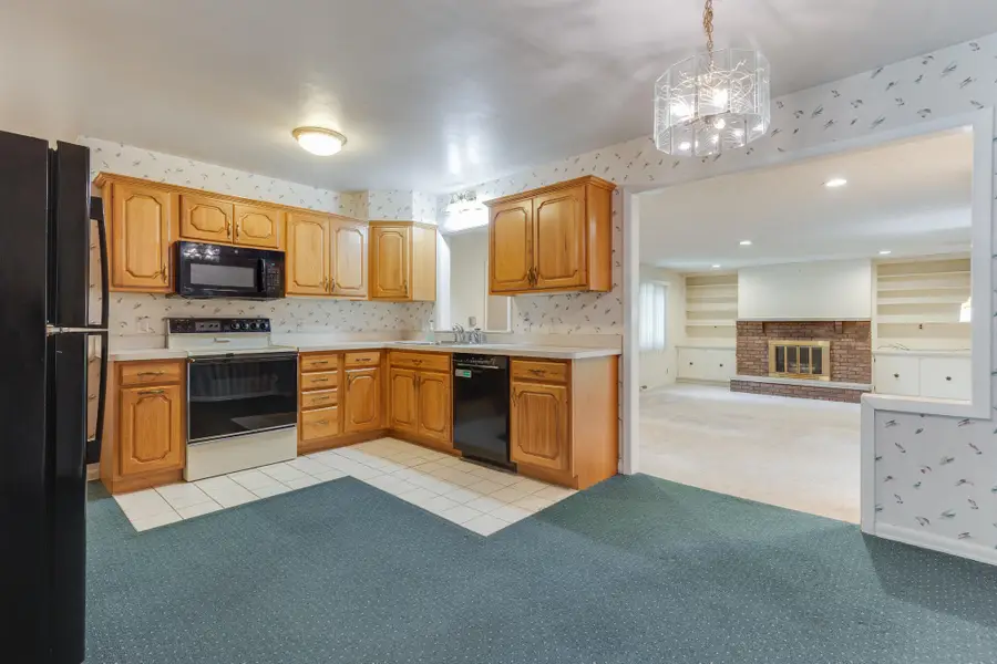 7535 Yorktown Road, Lansing, MI 48917 - #3
