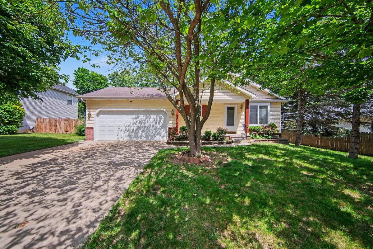 103 Ridgeview Court, Grass Lake, MI 49240 - #1