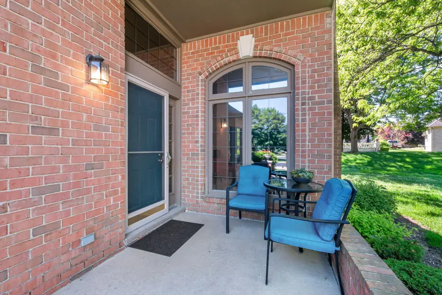 54661 Bellingham Drive, Shelby, MI 48316 - #2