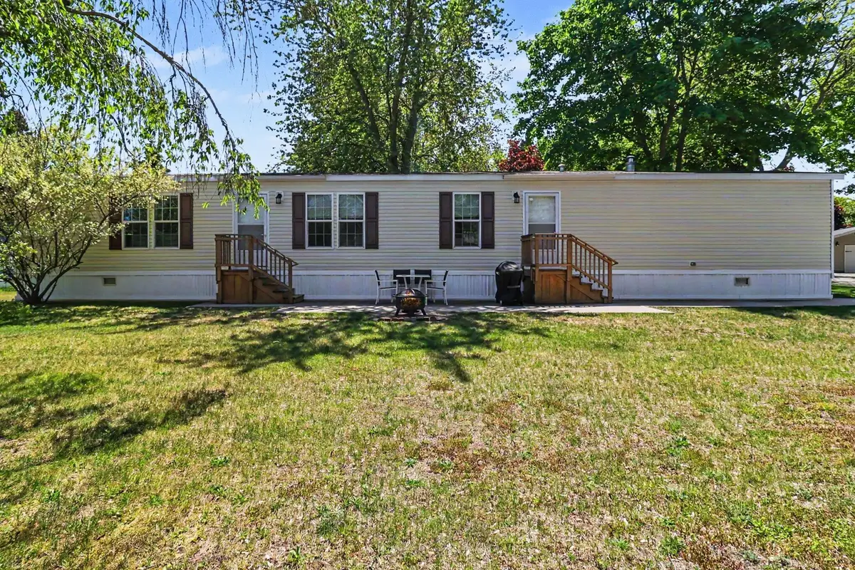2860 Trepanier Drive, Ludington, MI 49431 - #1