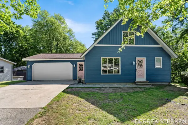 789 Shadybrook Drive, Holland, MI 49424
