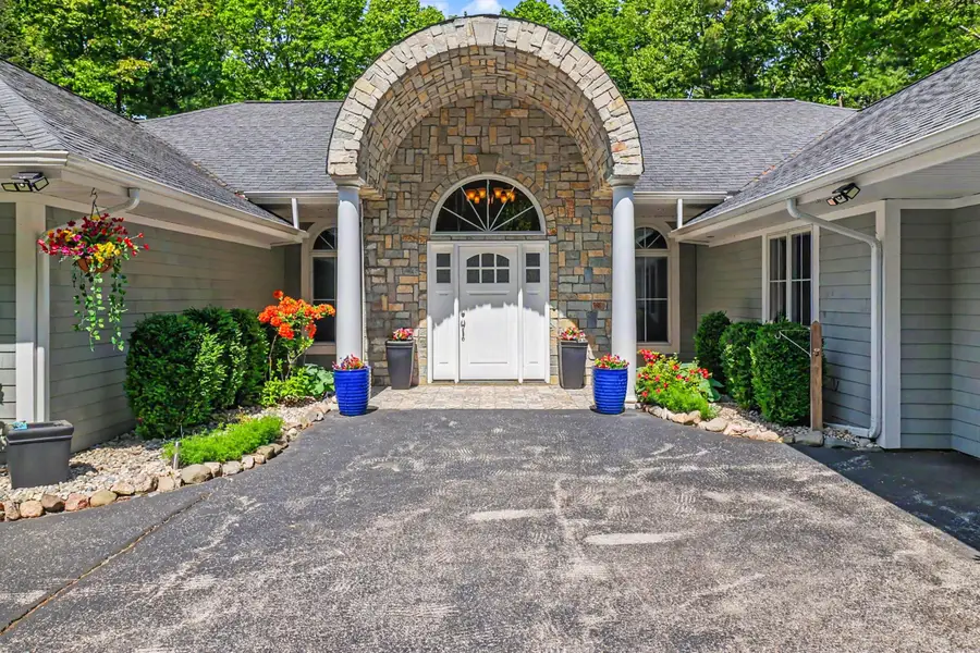 5389 Ridge Road, Pentwater, MI 49449 - #3